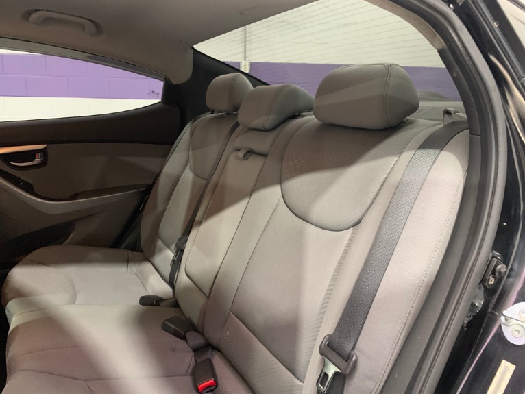 Used-2012-Hyundai-Elantra-GLS