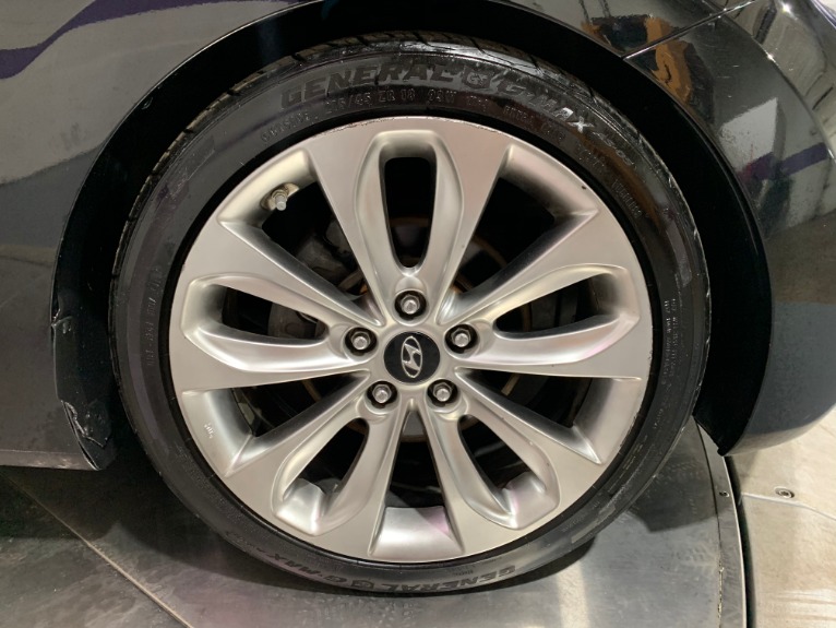 Used-2012-Hyundai-Elantra-GLS