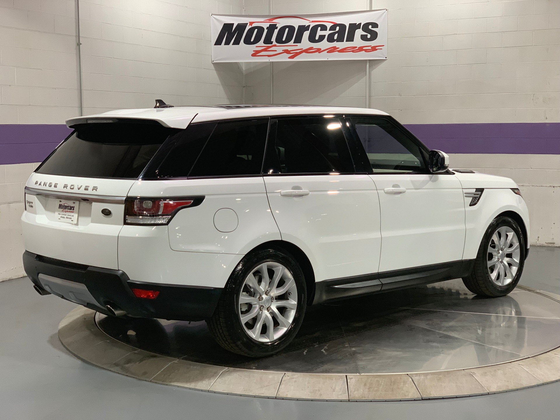 Used-2016-Land-Rover-Range-Rover-Sport-HSE-AWD