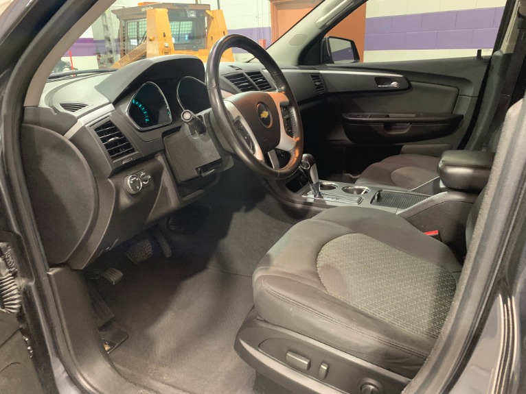 Used-2012-Chevrolet-Traverse-LT