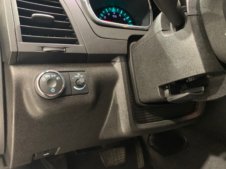 Used-2012-Chevrolet-Traverse-LT