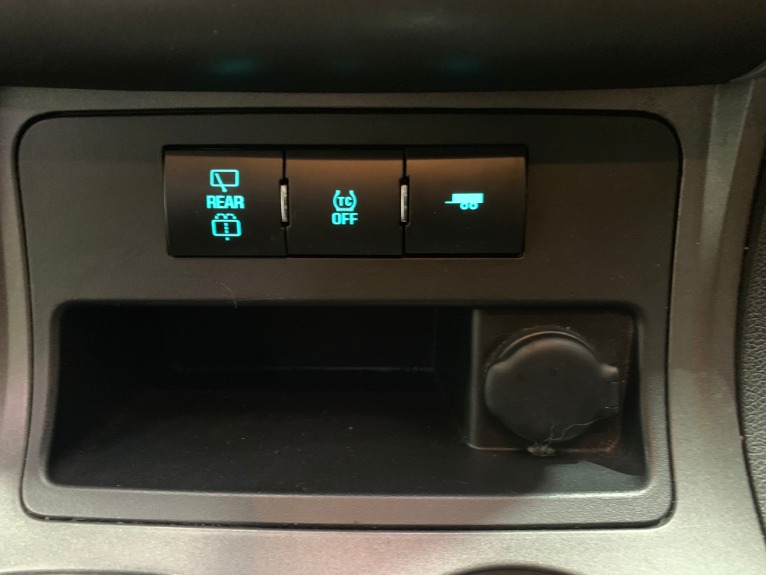 Used-2012-Chevrolet-Traverse-LT