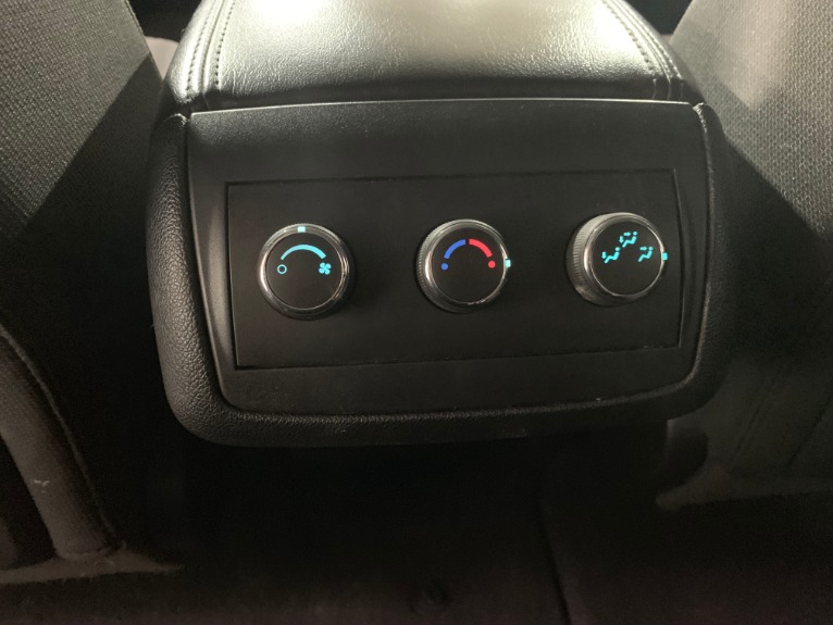 Used-2012-Chevrolet-Traverse-LT