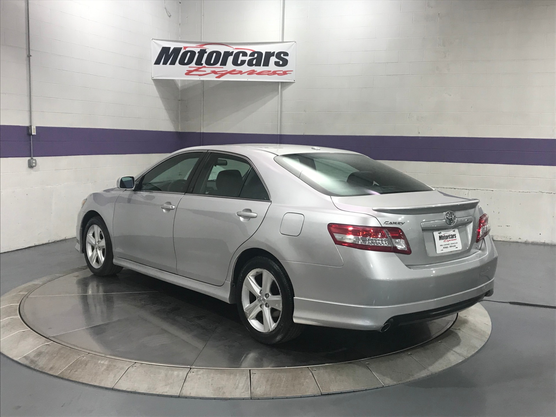 Camry se 2011