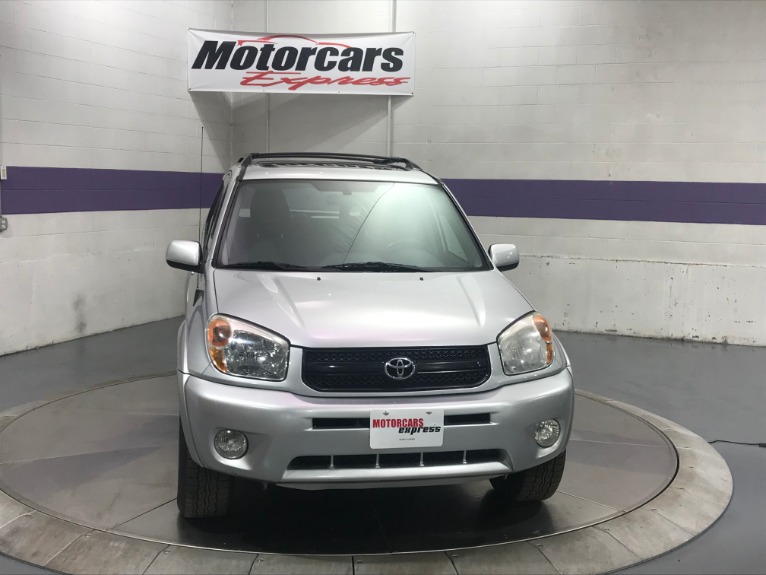 Used-2005-Toyota-RAV4