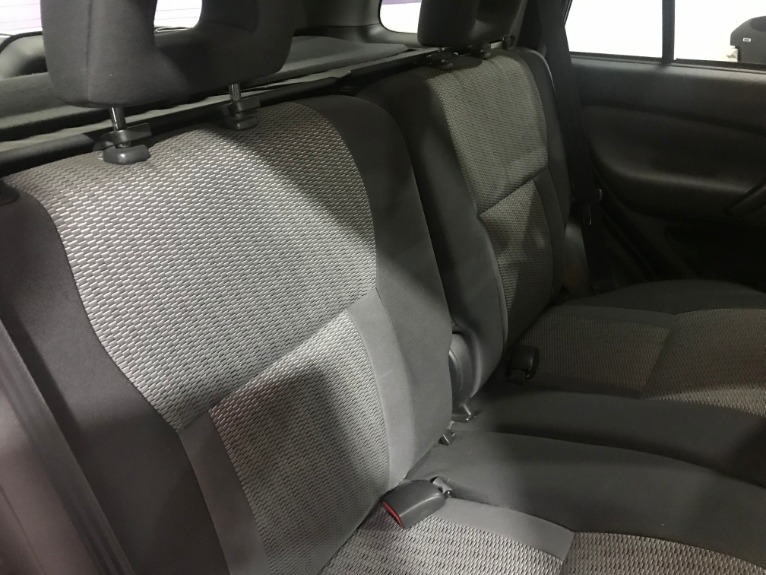 Used-2005-Toyota-RAV4