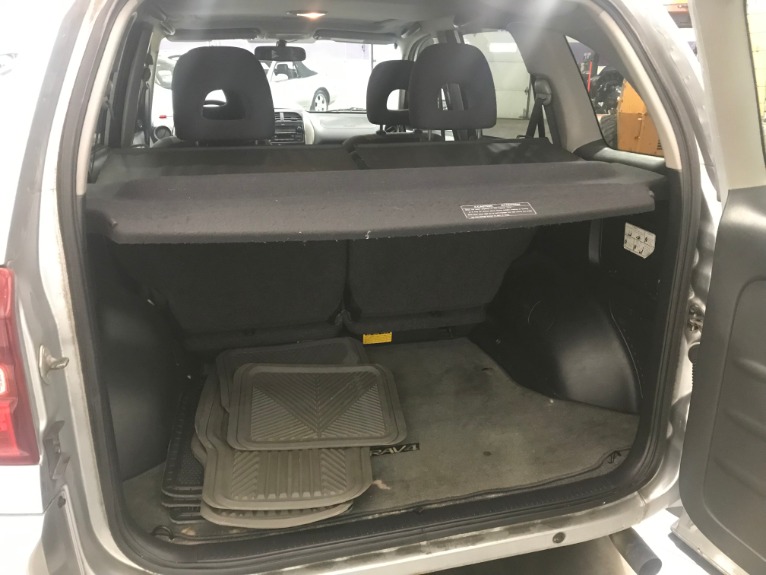 Used-2005-Toyota-RAV4