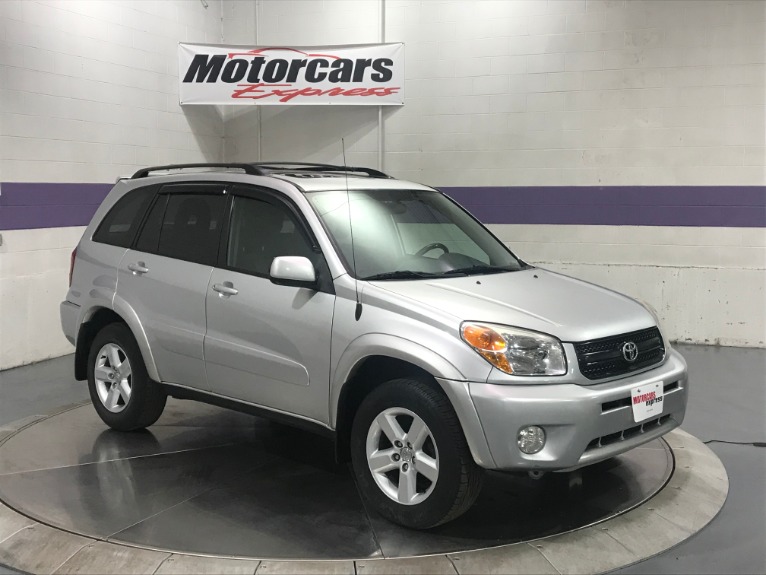 Used-2005-Toyota-RAV4
