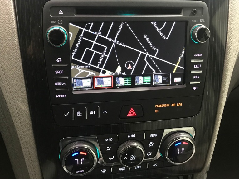 Used-2016-Chevrolet-Traverse-LT