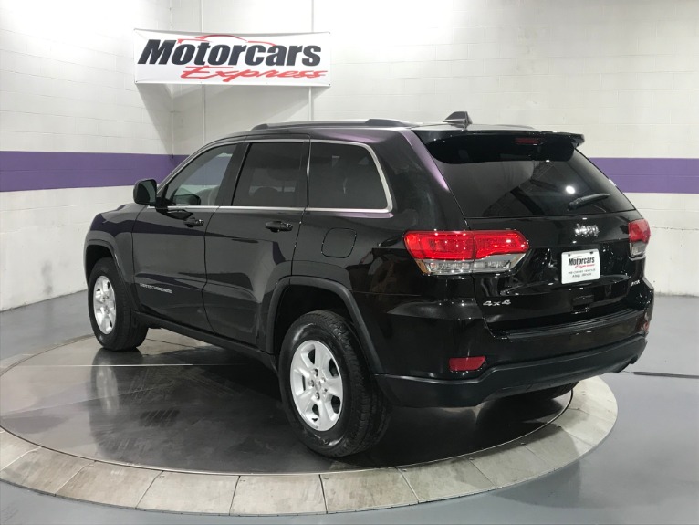 Used-2015-Jeep-Grand-Cherokee-Laredo-4X4