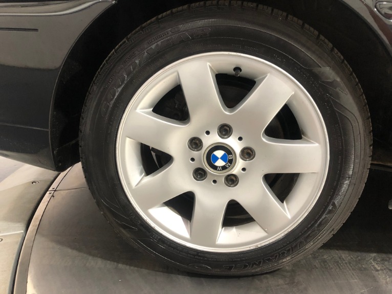 Used-2001-BMW-3-Series-325Ci
