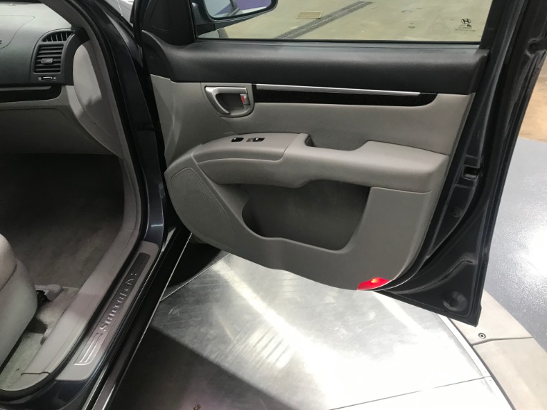 Used-2007-Hyundai-Santa-Fe-Limited