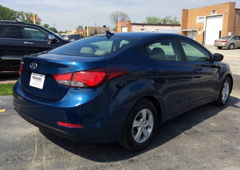 Used-2014-Hyundai-Elantra-SE-4dr-Sedan-6A