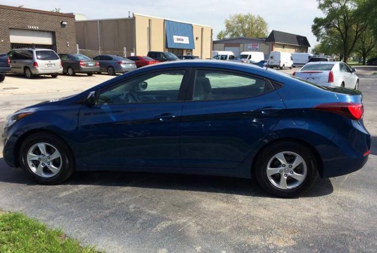 Used-2014-Hyundai-Elantra-SE-4dr-Sedan-6A