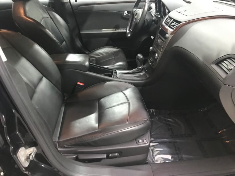 Used-2010-Chevrolet-Malibu-LTZ