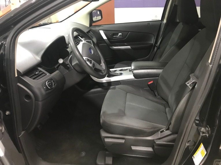 Used-2011-Ford-Edge-SE