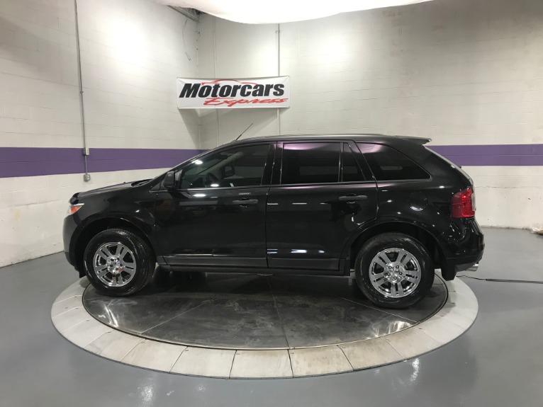 Used-2011-Ford-Edge-SE
