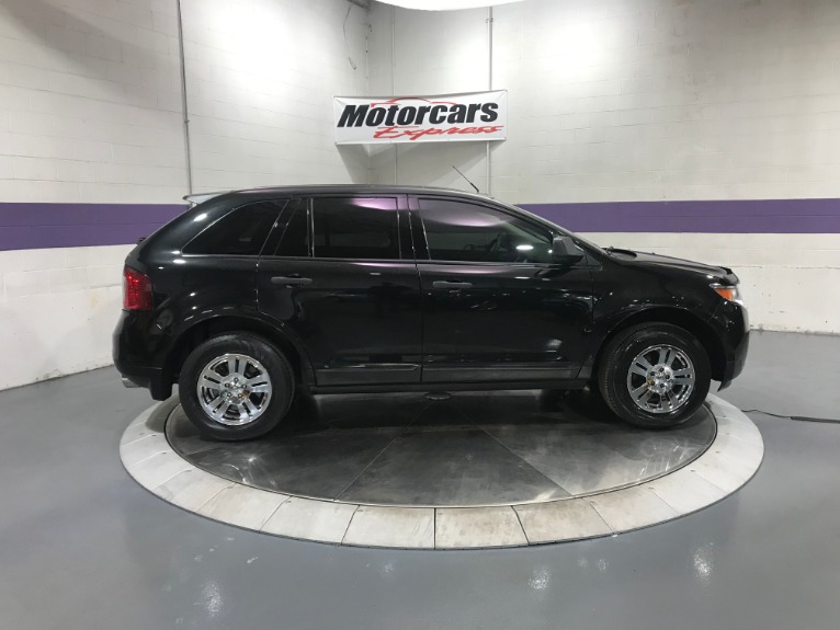Used-2011-Ford-Edge-SE