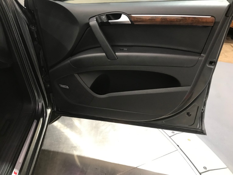 Used-2015-Audi-Q7-30T-quattro-S-line-Prestige