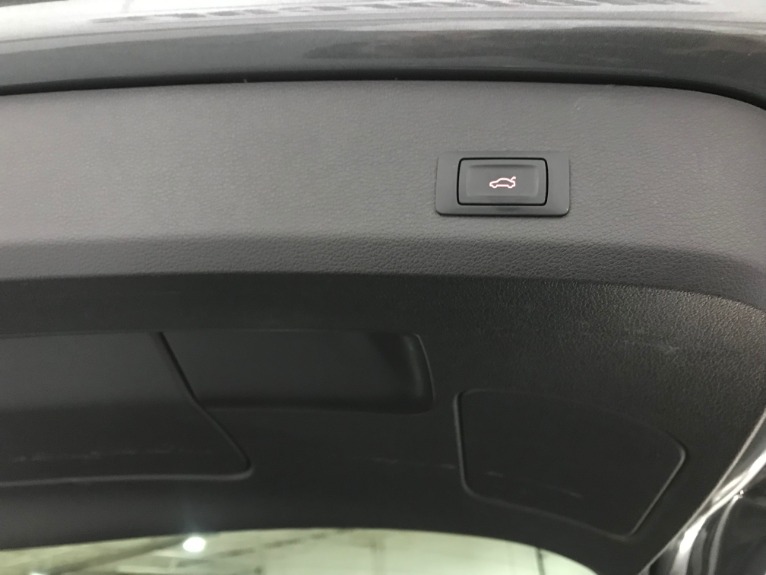 Used-2015-Audi-Q7-30T-quattro-S-line-Prestige