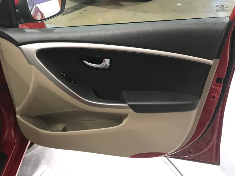 Used-2016-Hyundai-Elantra-GT-FWD