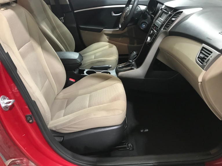 Used-2016-Hyundai-Elantra-GT-FWD