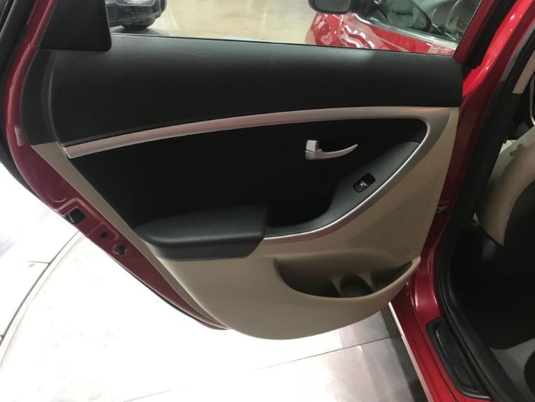 Used-2016-Hyundai-Elantra-GT-FWD