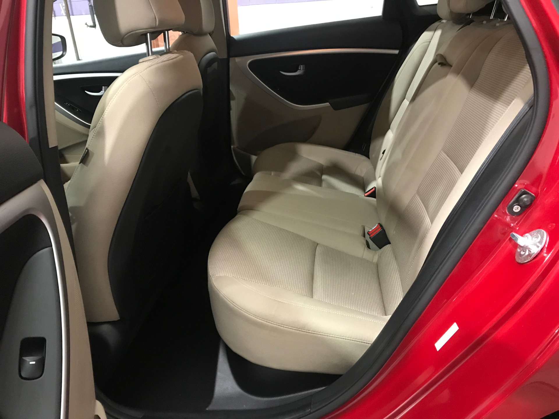 Used-2016-Hyundai-Elantra-GT-FWD