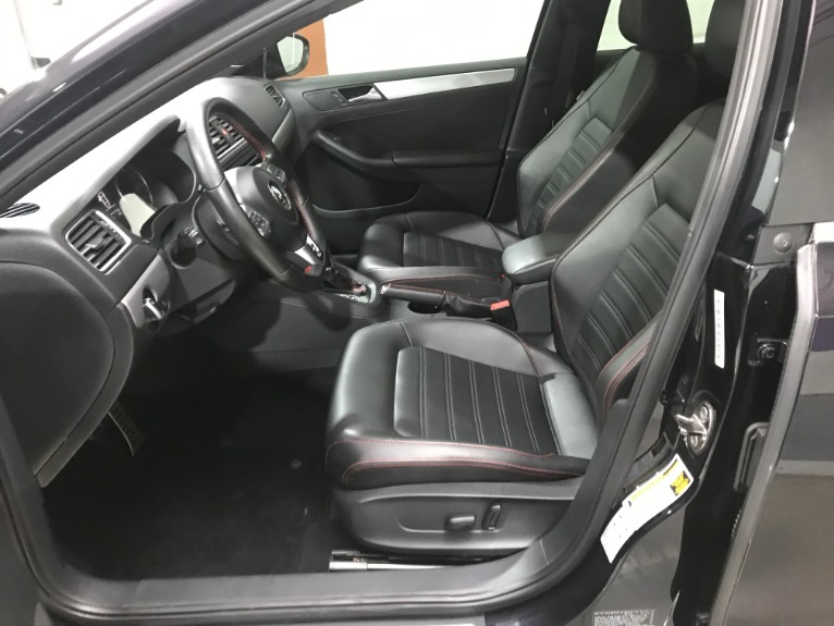 Used-2013-Volkswagen-Jetta-GLI