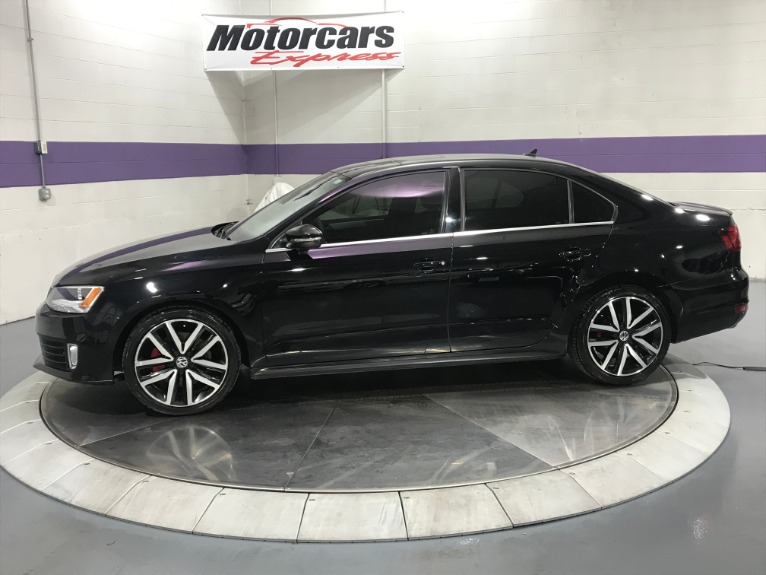 Used-2013-Volkswagen-Jetta-GLI