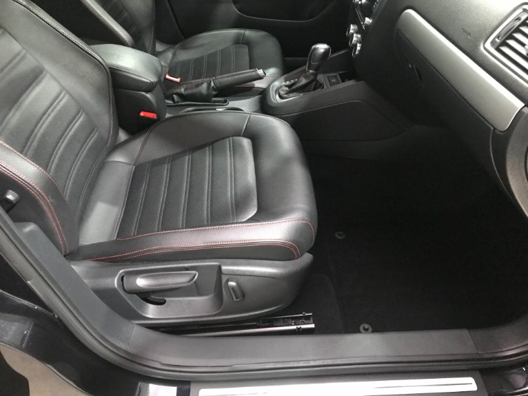 Used-2013-Volkswagen-Jetta-GLI