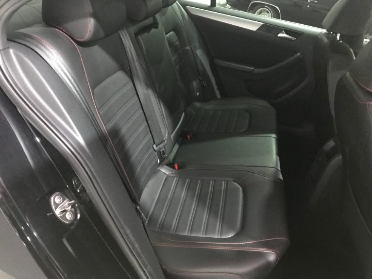 Used-2013-Volkswagen-Jetta-GLI