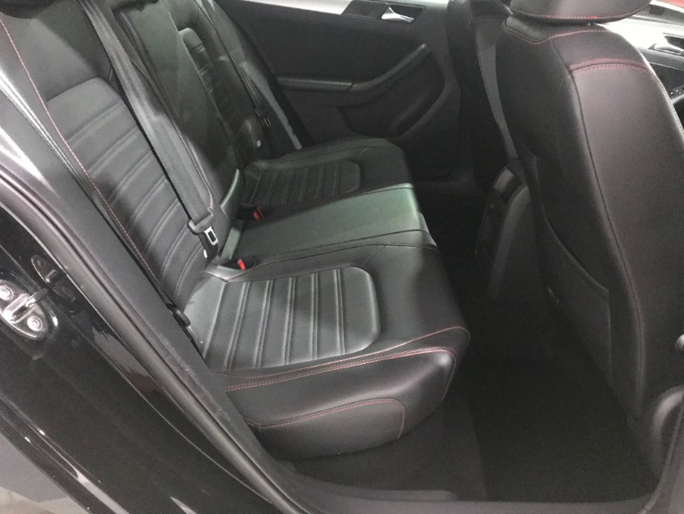 Used-2013-Volkswagen-Jetta-GLI