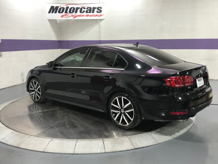 Used-2013-Volkswagen-Jetta-GLI