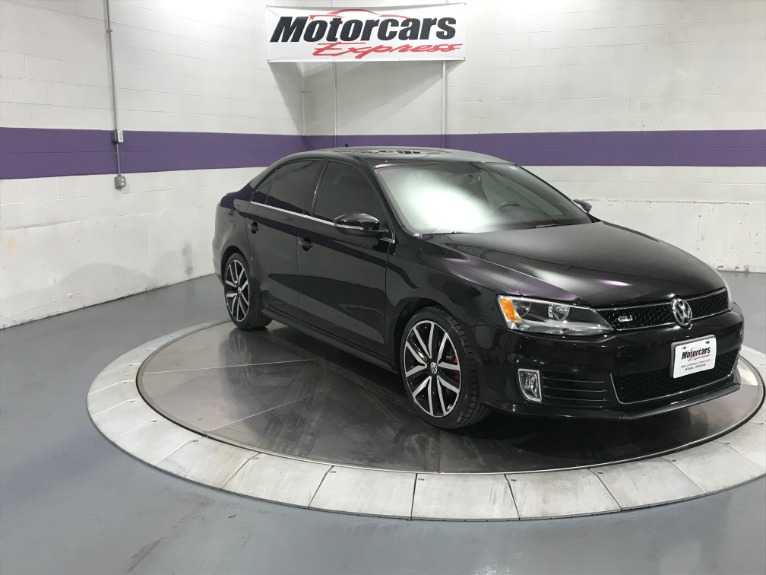 Used-2013-Volkswagen-Jetta-GLI