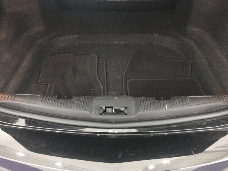 Used-2010-Lincoln-MKS-EcoBoost