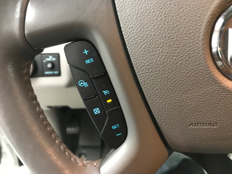 Used-2015-Buick-Enclave-Premium