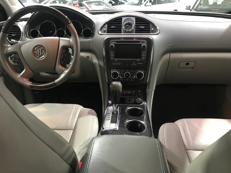 Used-2015-Buick-Enclave-Premium