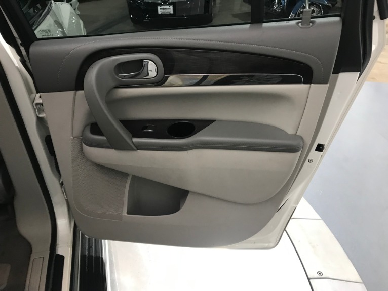 Used-2015-Buick-Enclave-Premium