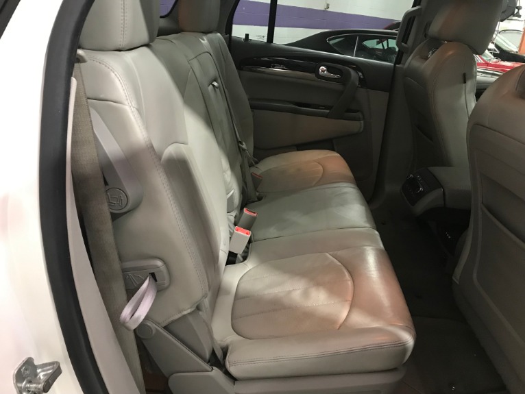 Used-2015-Buick-Enclave-Premium