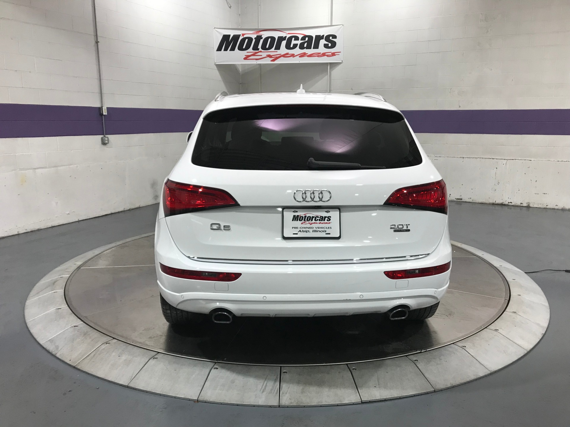 Used-2016-Audi-Q5-20T-quattro-Premium-Plus-AWD