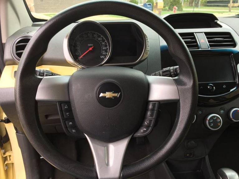 Used-2014-Chevrolet-Spark-1LT-CVT-4dr-Hatchback