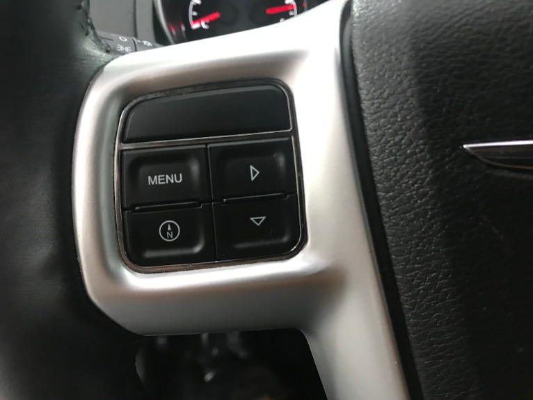 Used-2014-Chrysler-200-Touring