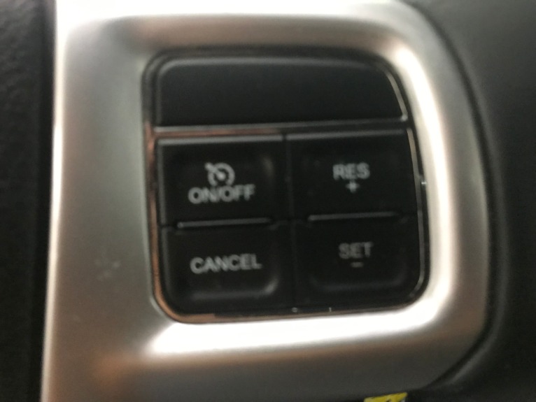 Used-2014-Chrysler-200-Touring