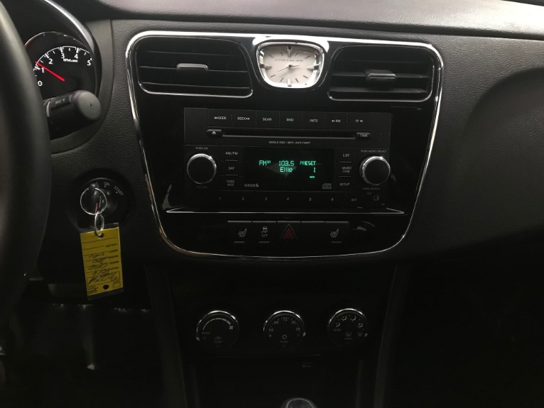 Used-2014-Chrysler-200-Touring