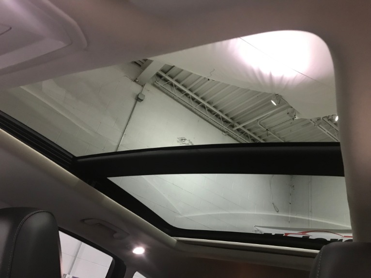 Used-2017-Ford-Escape-SE