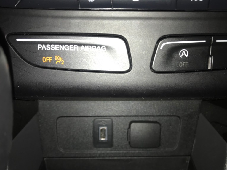 Used-2017-Ford-Escape-SE