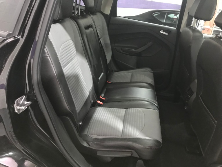 Used-2017-Ford-Escape-SE