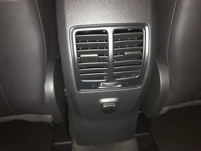 Used-2017-Ford-Escape-SE