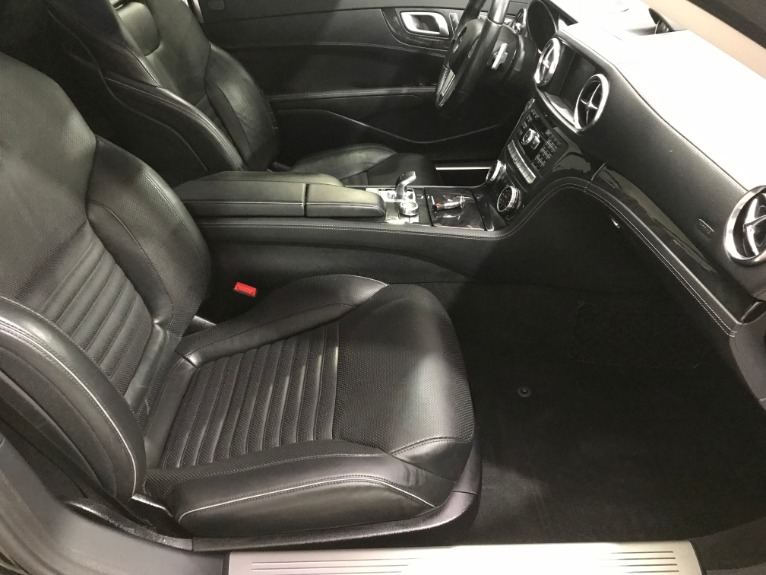 Used-2013-Mercedes-Benz-SL-Class-SL-550